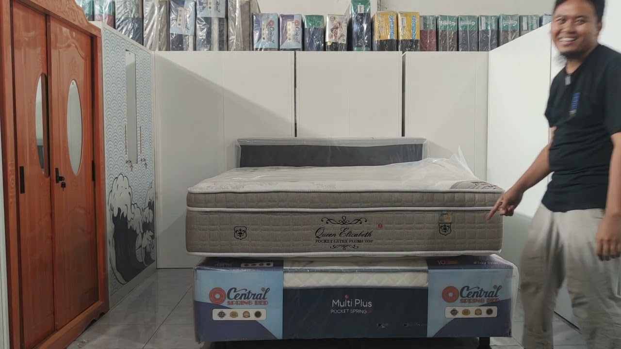 central kelas atas type QUEEN ELIZABETH ( Aristocrate collaction ) kasur untuk Ibu saya