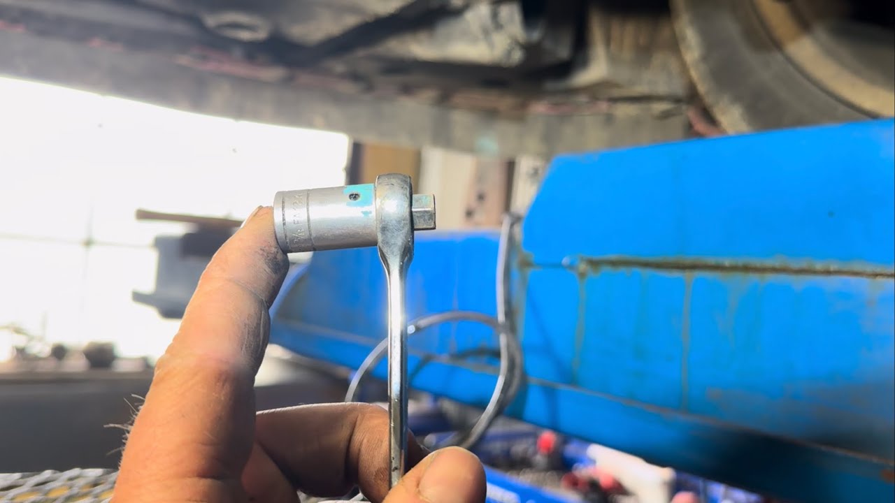 2008 Cadillac CTS4 front differential tool hack!