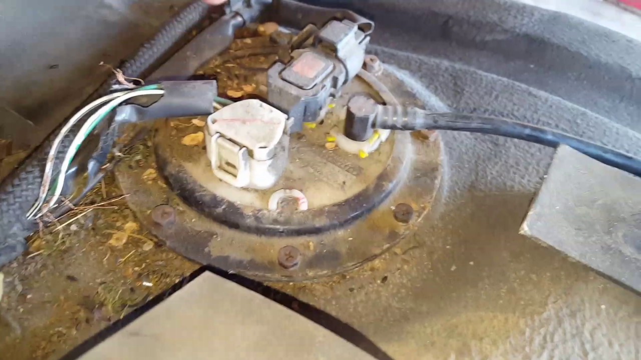 2006 Toyota Highlander Hybrid fuel pump / sending unit REMOVAL   (level sensor)