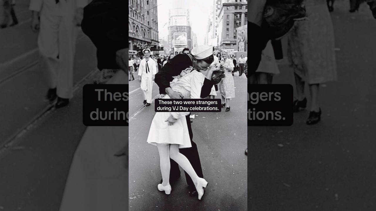 The story behind the famous VJ Day photo #history #art
