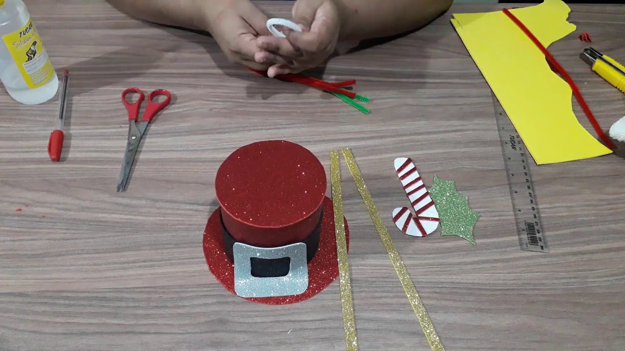 Diadema Sombrero Navideño con Diseño de Santa - Tutorial