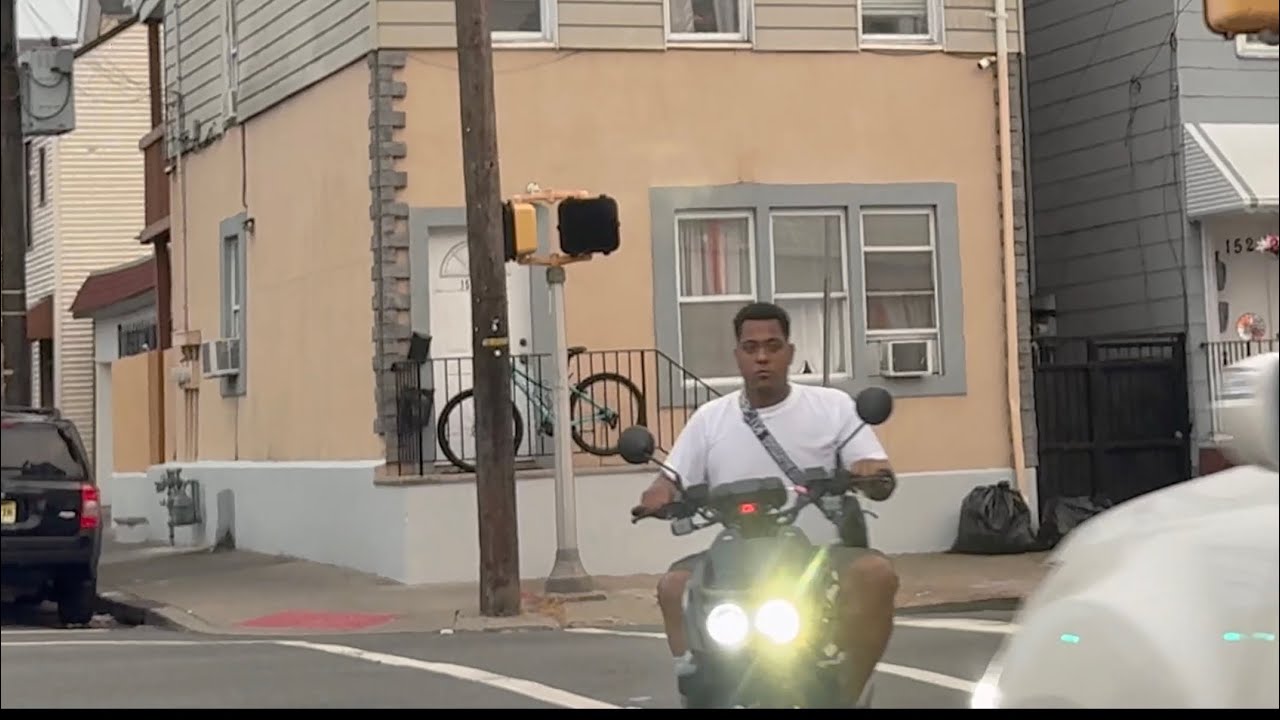 Downtown Paterson NJ - Ghetto or Gentrified? Project and Neighborhood Drive Tour