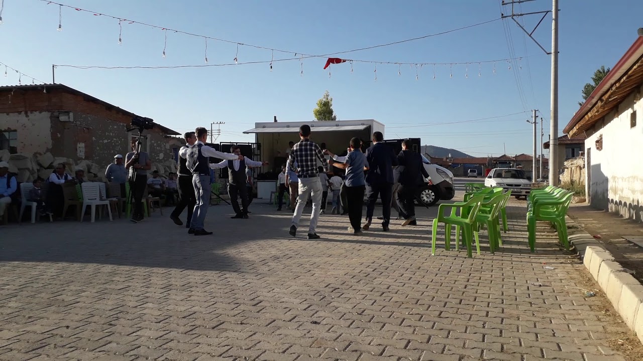 Ahmet Yiğit_Çiftetelli_Böyle olur HACIBEYLİ'NİN düğünleri