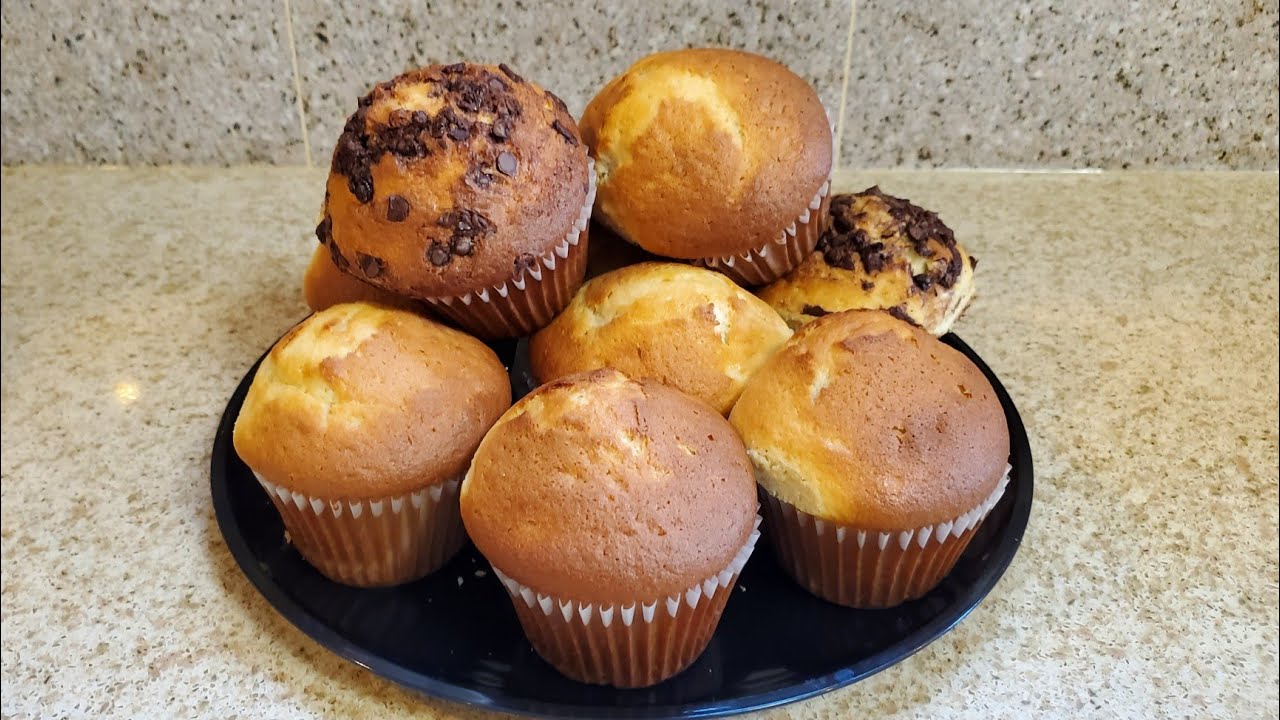 MANTECADAS, SUAVES, ESPONJOSAS Y MUY SABROSAS facil de hacerlas.