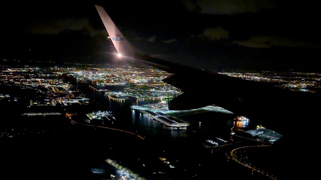 Beautiful City Lights during night landing in Amsterdam! Klm Embraer E190STD