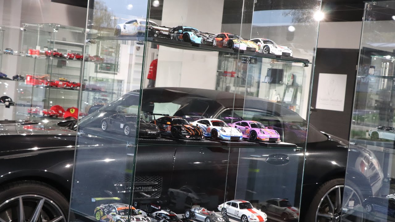 Selection RS : Une boutique aux milliers de Porsche miniature à Vesoul !