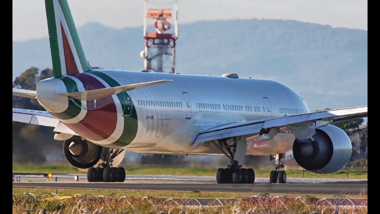 FCO/LIRF Watching Airplane at Rome - Plane spotting threshold 25, landing and taxing 34R