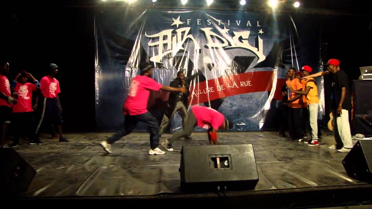 Under Force Crew Vs Fubu Dance Crew 2015 à la Halle de la Gombe underforce crew winner