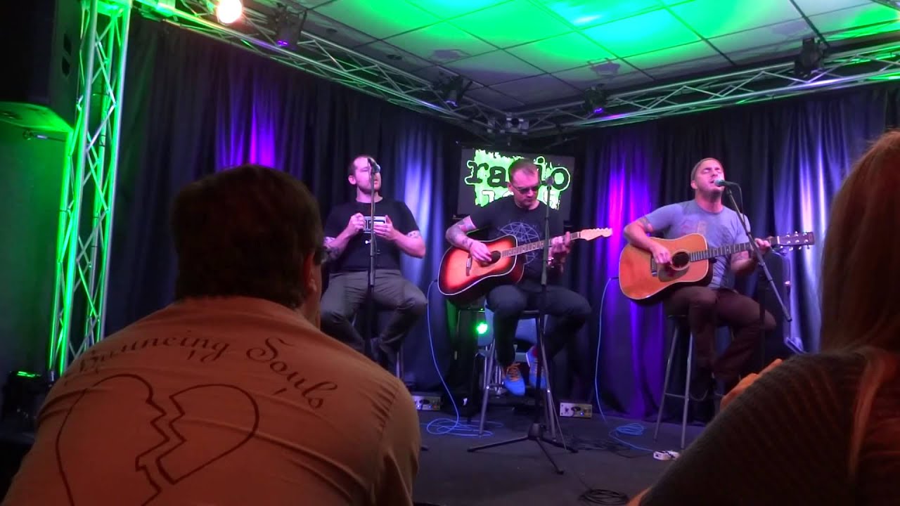 Alkaline Trio Radio 104.5 Studio Session 