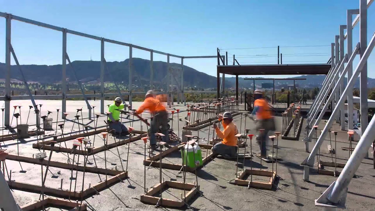 Under Construction November 2015 | Inside the Studio | Nick Animation