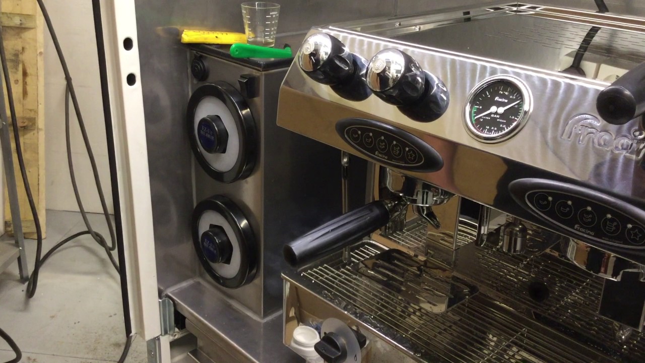 Backflush espresso machine Fracino Contempo 2E LPG - KYLE.DK