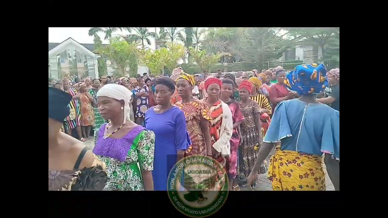 Over 800 5kg bags of rice were distributed to the widows and vulnerable people today by Hon. Ogah