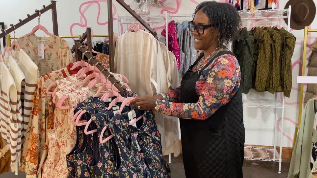 Holiday shopping gives Aiken, Augusta small businesses seasonal sales boost