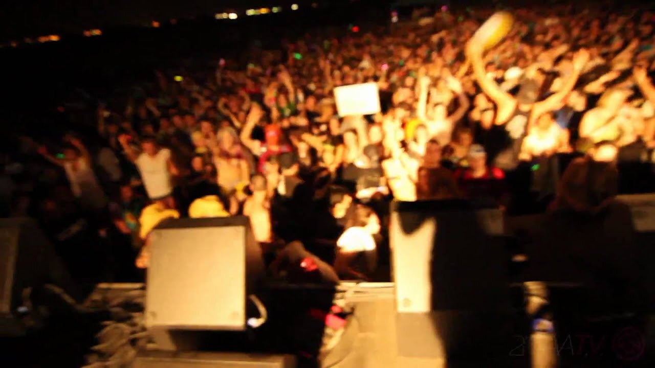 Borgore @ Starscape 2010 (Cry Me a River & More) [HD]