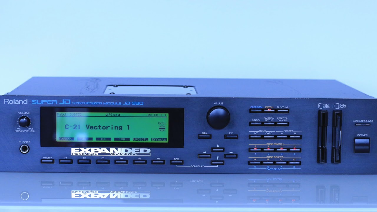 Roland JV-880 vs JD-990