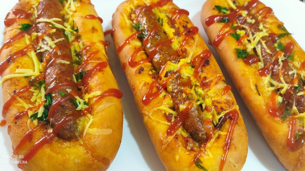 ساندويتشات النقانق بعجينة إقتصادية وخفيفة