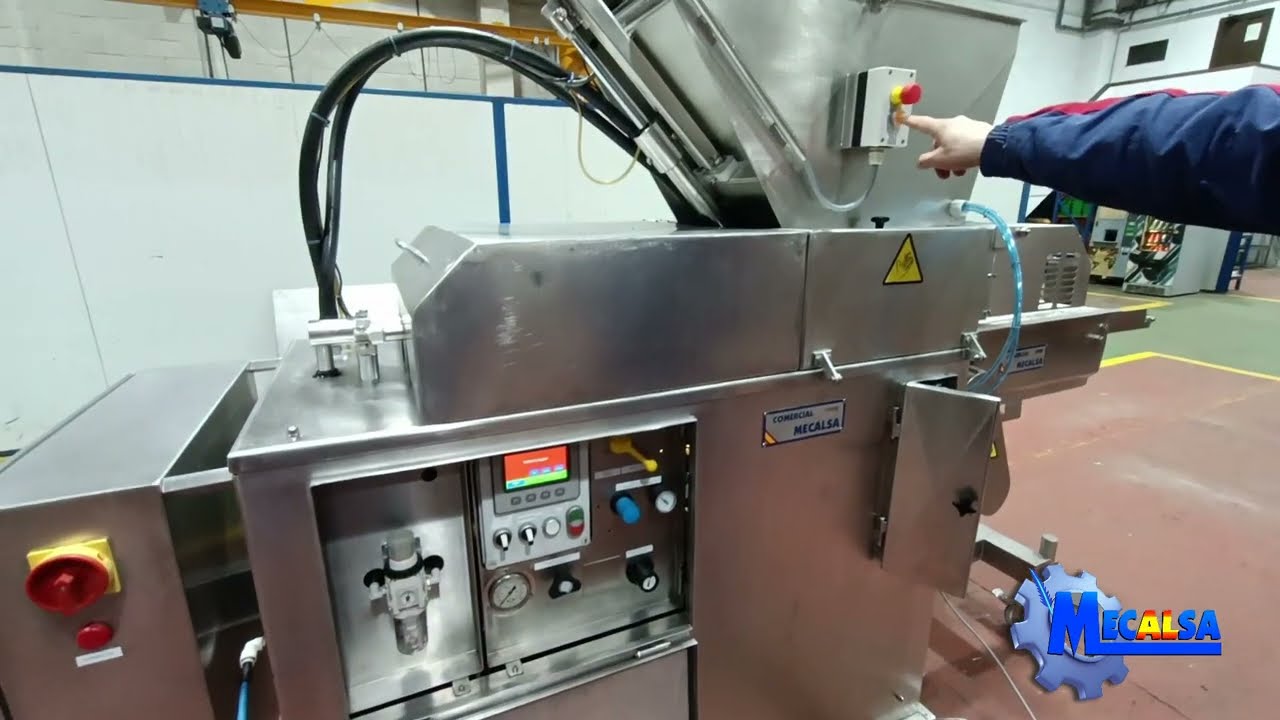 Formadora Koppens, tipo: VM 400/30 con transportador de salida