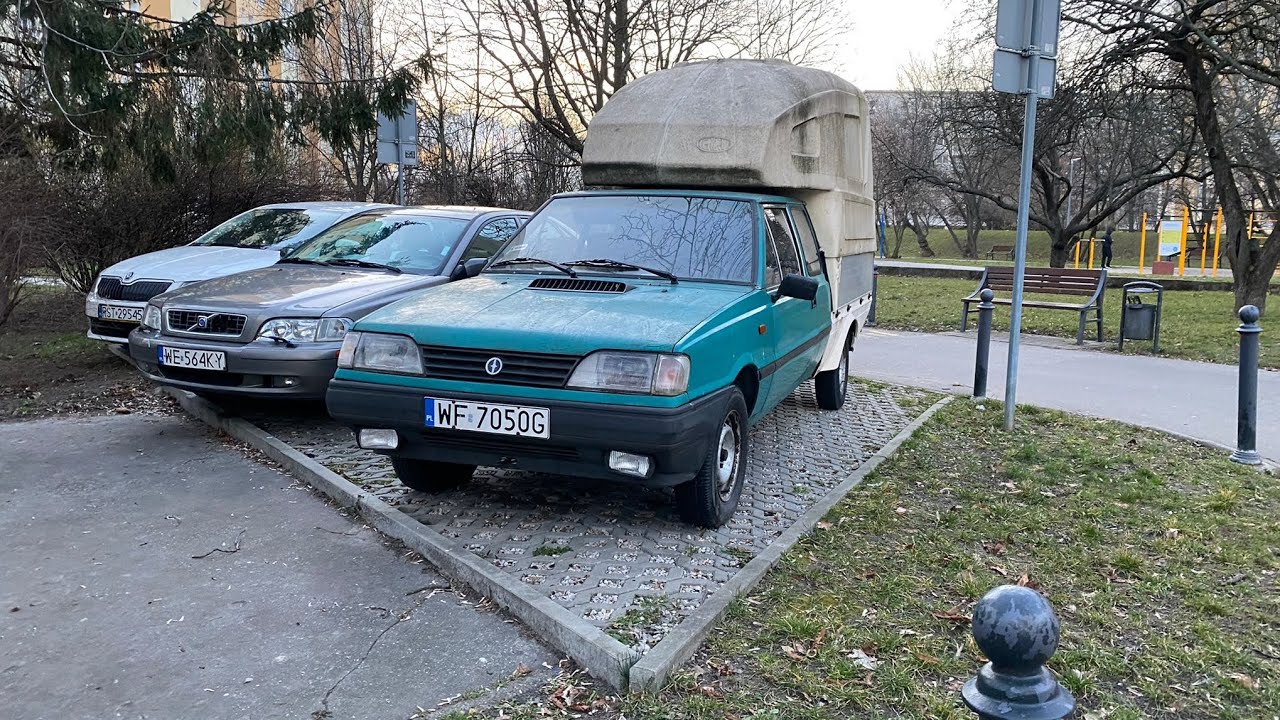 FSO Polonez truck DC najprawdopodobniej porzucony