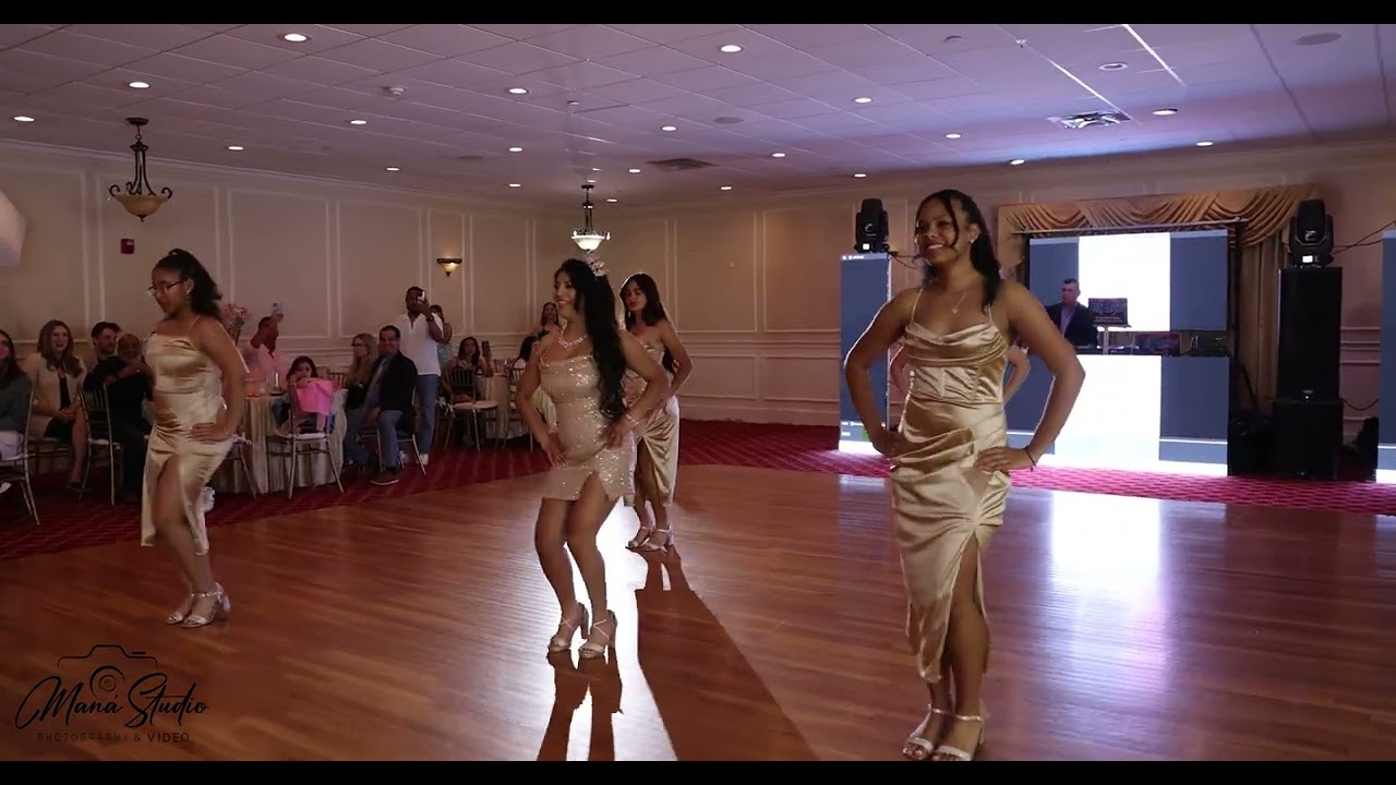Eva Surprise Dance