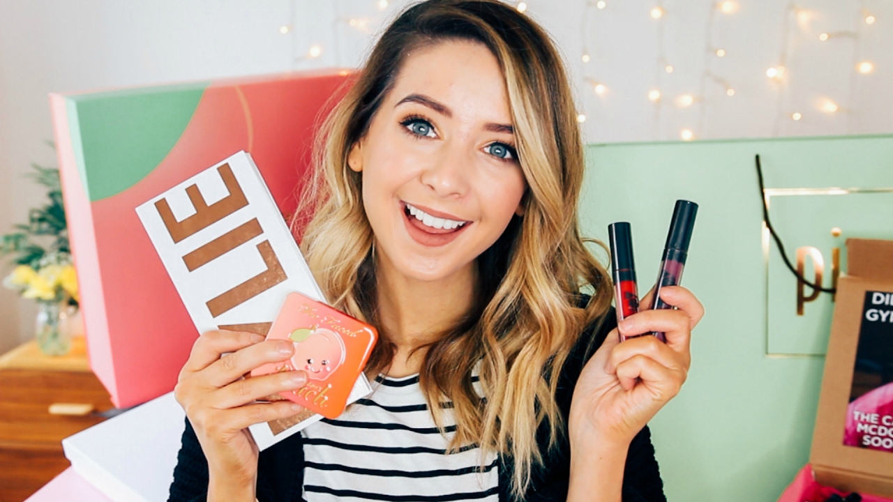 Huge PO Box Opening | Zoella