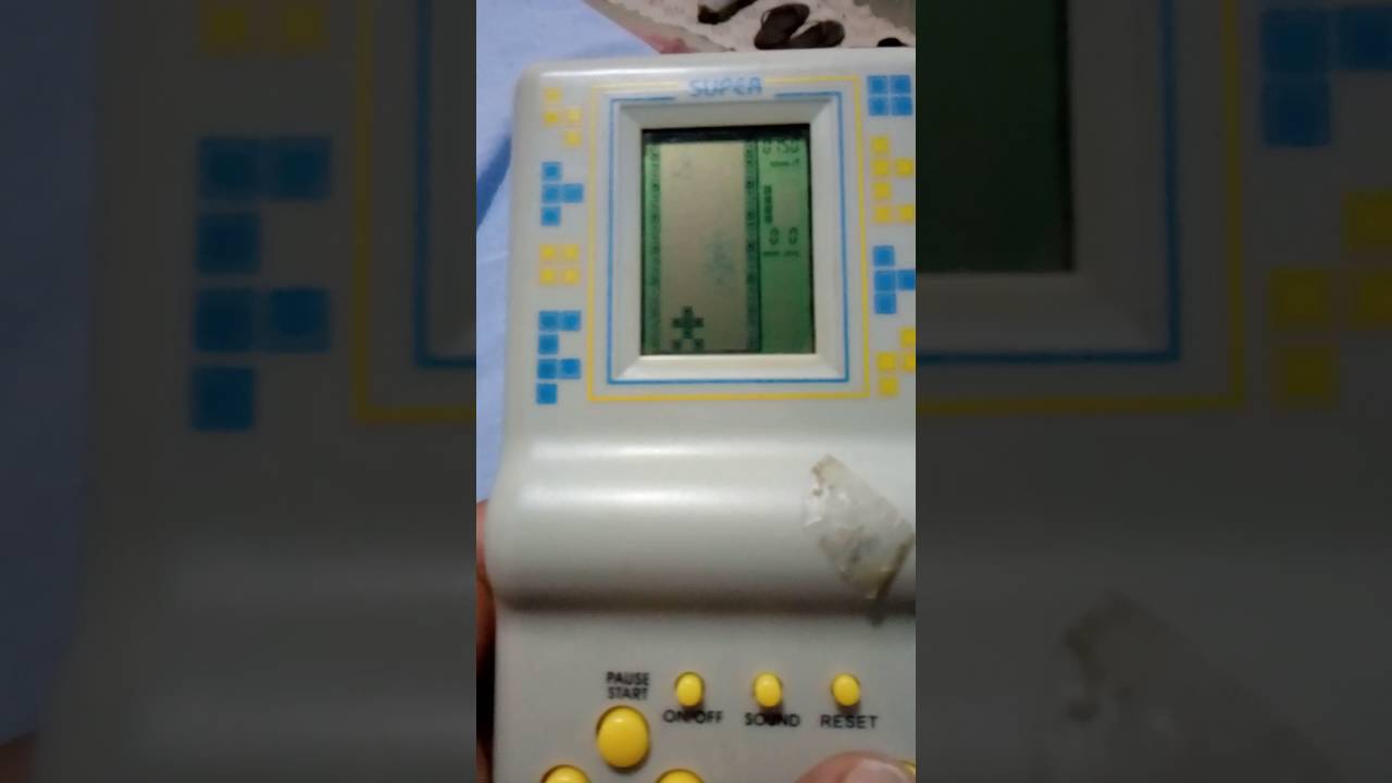 Mostrando meu Brick Game 132 in 1