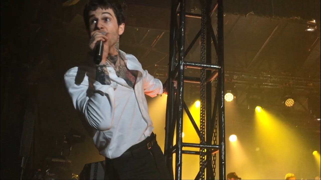 The Neighbourhood - Stuck With Me Live Santiago Chile 2019