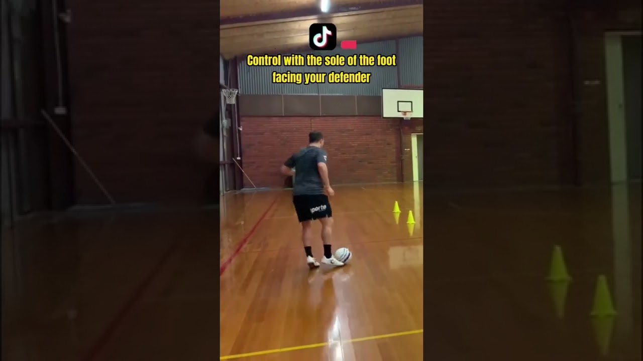 LEARN HOW TO SHOOT IN FUTSAL | DETAILS