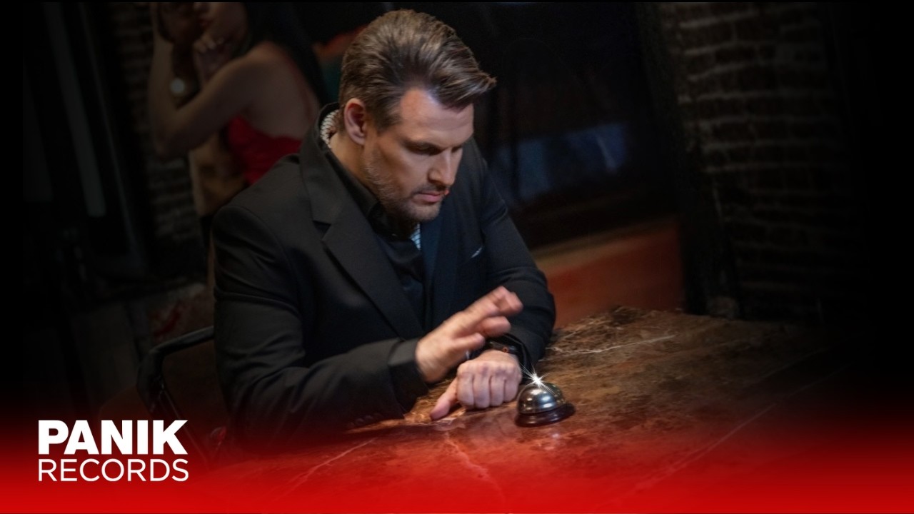 &Pi;ά&nu;&omicron;&sigmaf; &Kappa;&iota;ά&mu;&omicron;&sigmaf; - &Xi;έ&rho;&epsilon;&iota;&sigmaf; &Pi;&omicron;&lambda;&lambda;&omicron;ύ&sigmaf;; - Official Music Video