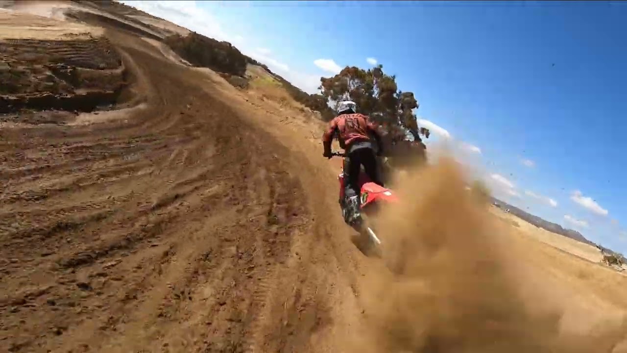 Some laps at Cahuilla creek vet track. Riding again after 13 years. Kx250f