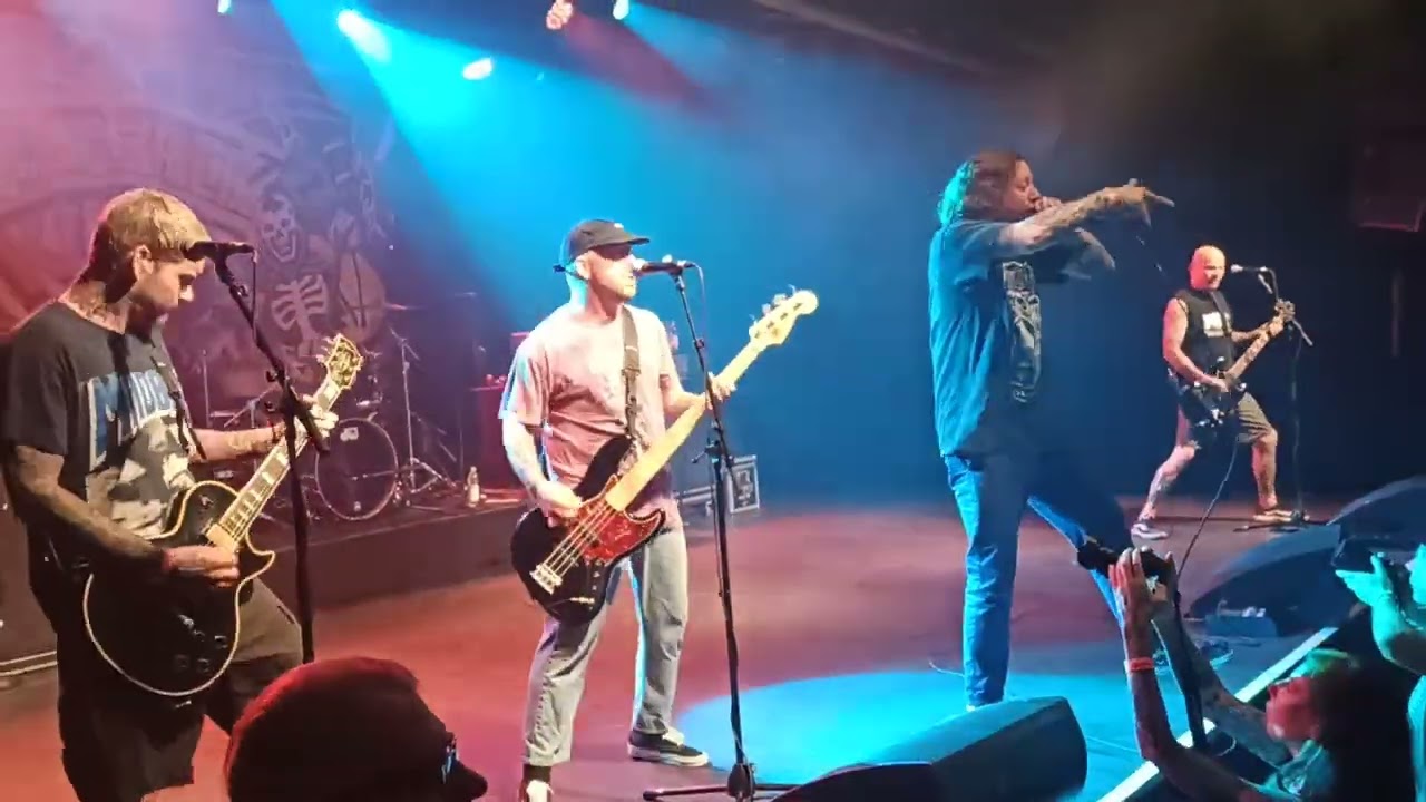 Comeback Kid - Heavy Steps (Live @ Backstage, Munich, 07-08-2022) [HD]