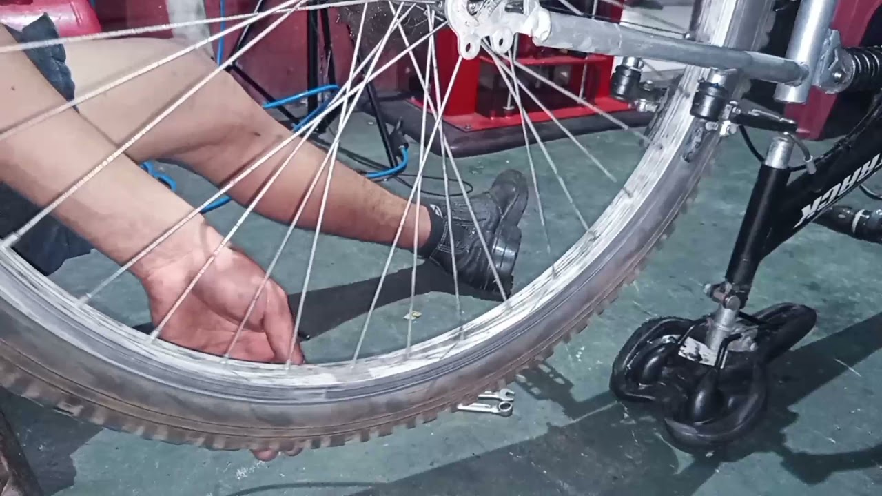 Como Desempenar o aro da bike na Bike