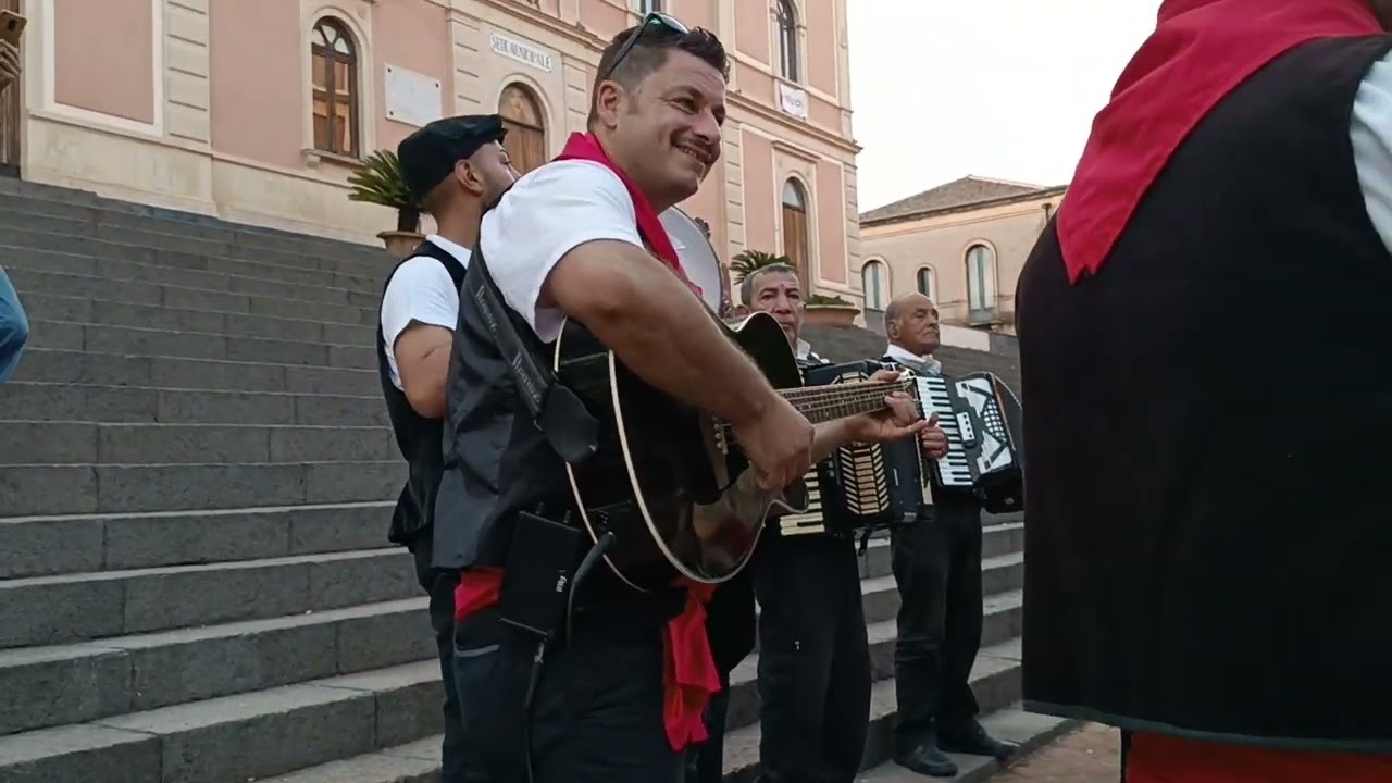 Fulkluri a Jaci Catina (CT), Folklore ad Aci Catena.