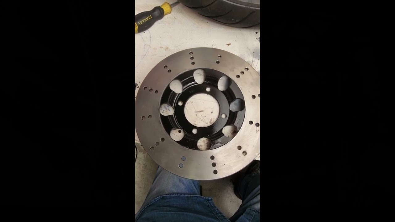 Triumph T140 Front Disc Replacement