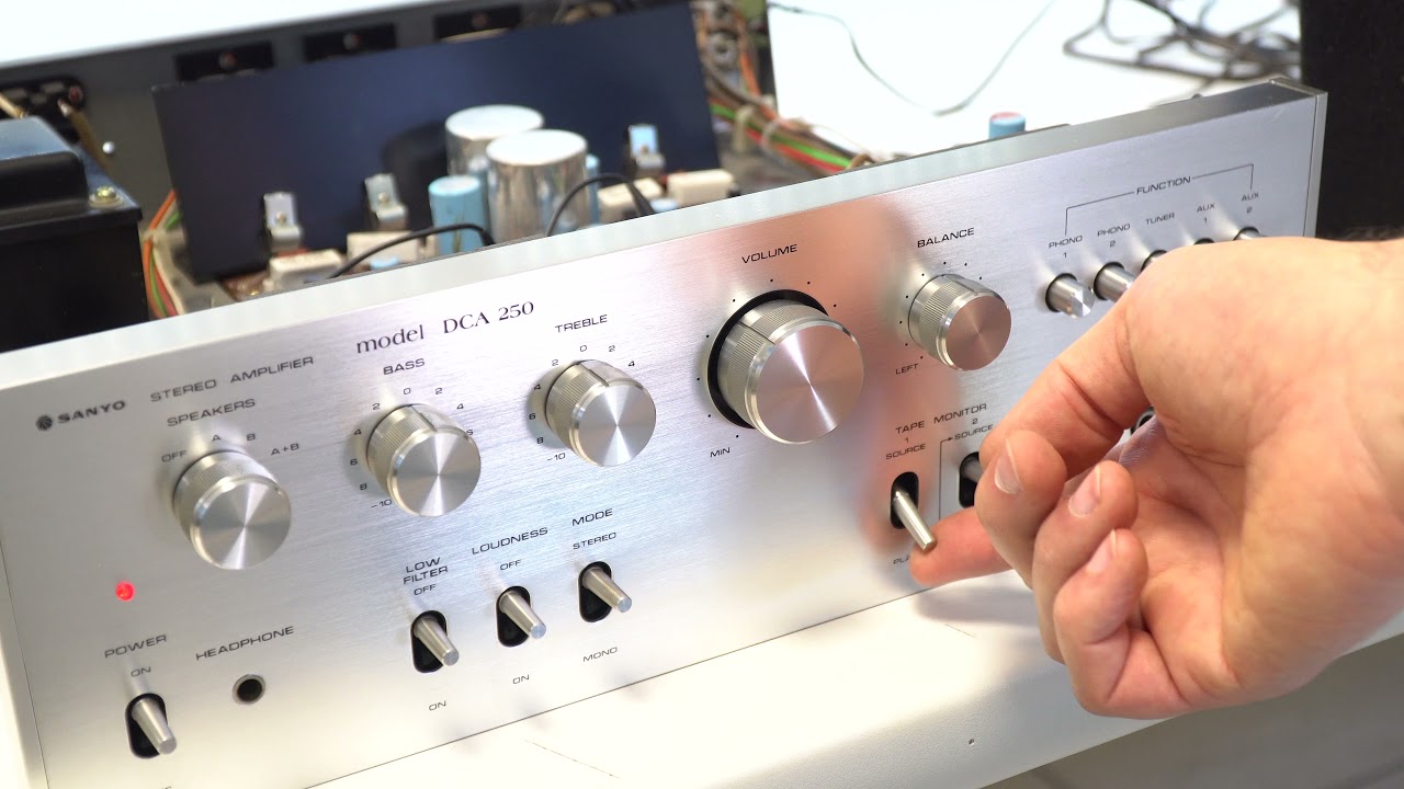 RIPARIAMO UN AMPLIFICATORE HI-FI ANNI '80!