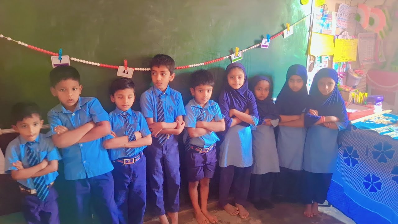 By using ladi Emptip 1 std Kids done activity abt identification of numbers♥️