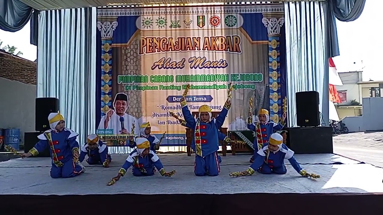 Tari Ampar-ampar pisang oleh Kelompok B. BA Aisyiyah Pagerjirak 🥰
