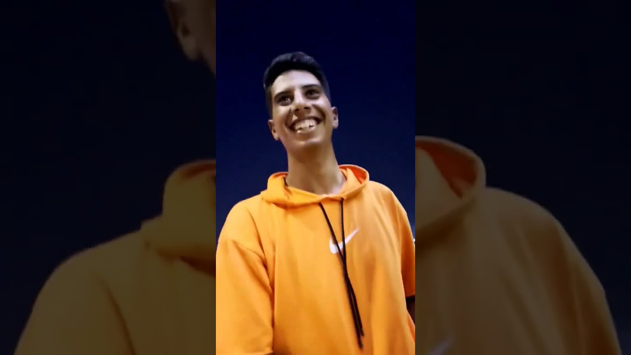 الراجل ده يستاهل كنوز الارض والله العظيم 🥺😑👇