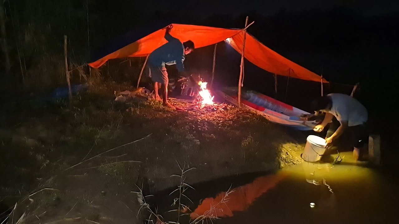 Cuộc sống săn băt mùa nước nổi 2025 || Gà nước gà đồng nướng than hồng thơm lừng