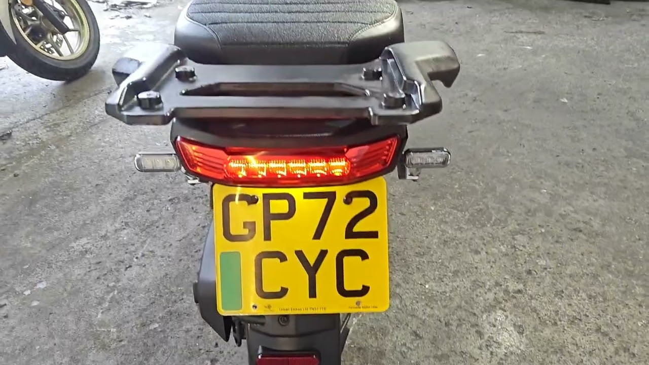 Super soco CPX walk around video 
