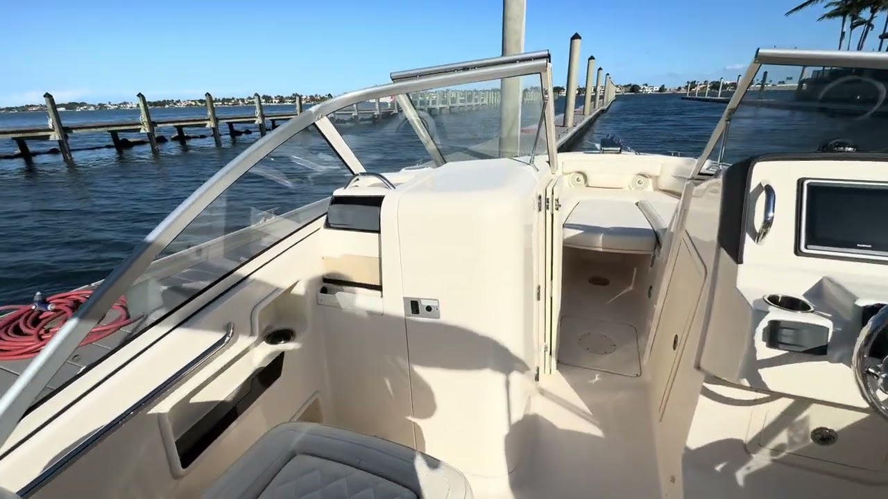 Grady White 235 Freedom 330 Hours!
