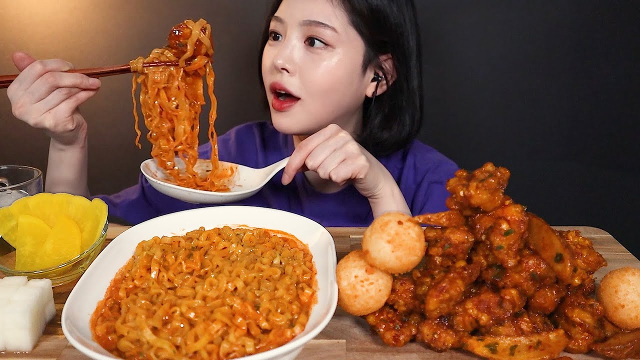 SUB[광고]60계 치킨 더매운고추치킨 순살 까르보 불닭볶음면 먹방 ! 치즈볼까지 리얼사운드 Carbo-Spicy Chicken Noodles chicken mukbang ASMR