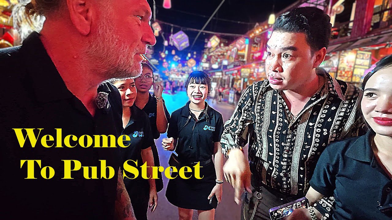 Siem Reap At Night, Welcome To Pub Street Cambodia