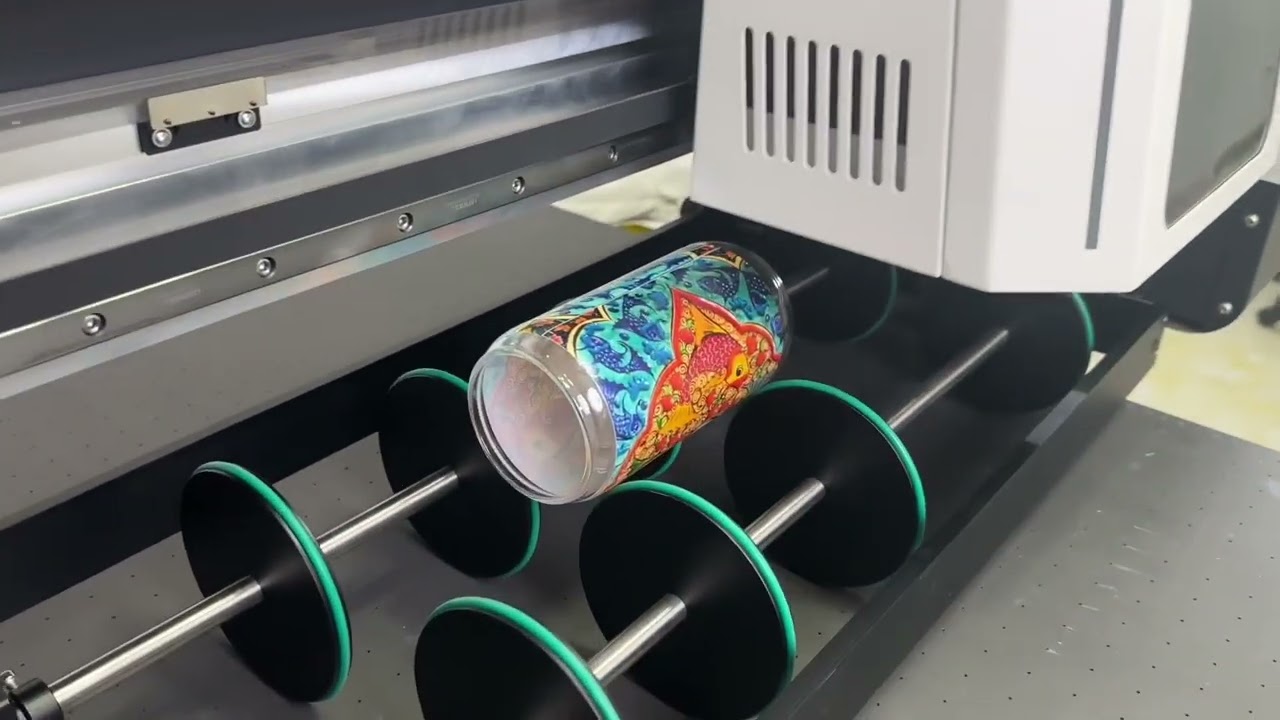 Flatbed printers can print more than flat materials? !