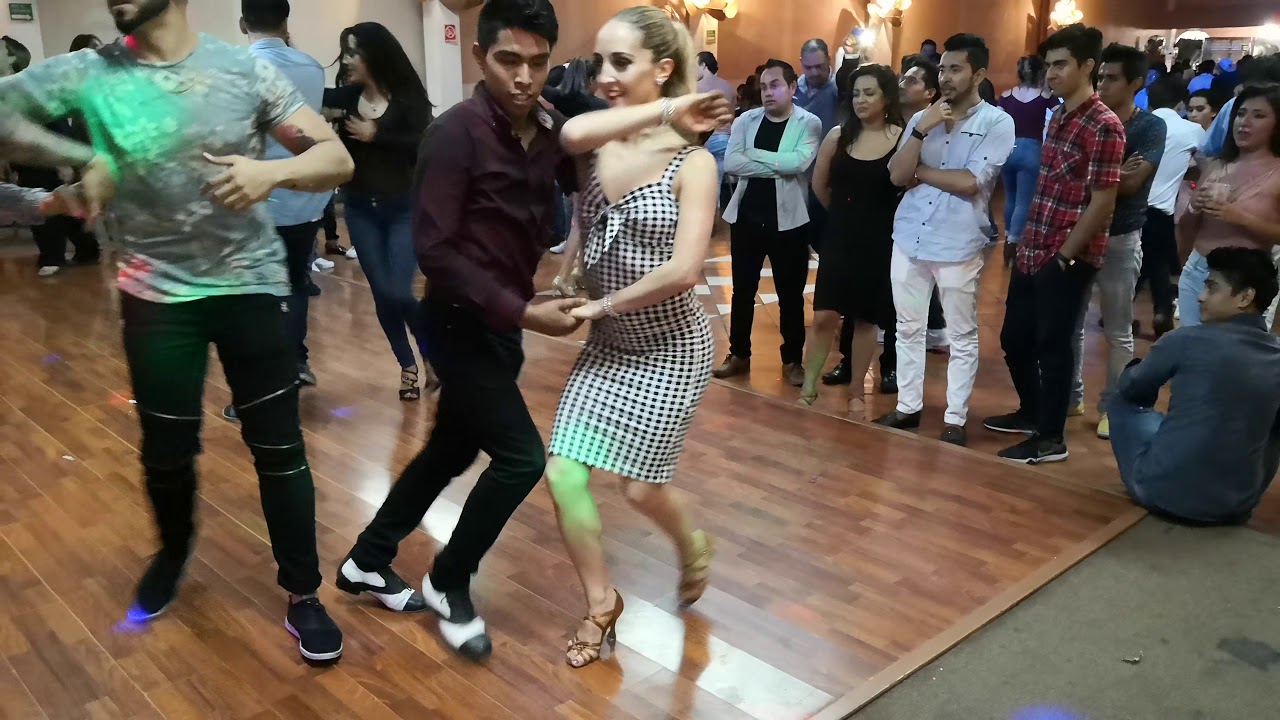 Denisse Cambria & Alfred Sánchez en PUEBLA **SALSA SOCIAL** 