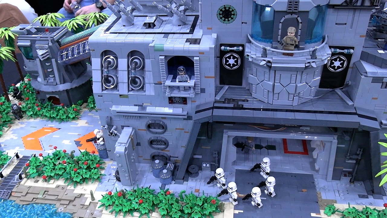 LEGO Star Wars The Bad Batch Mission on Scarif Battle