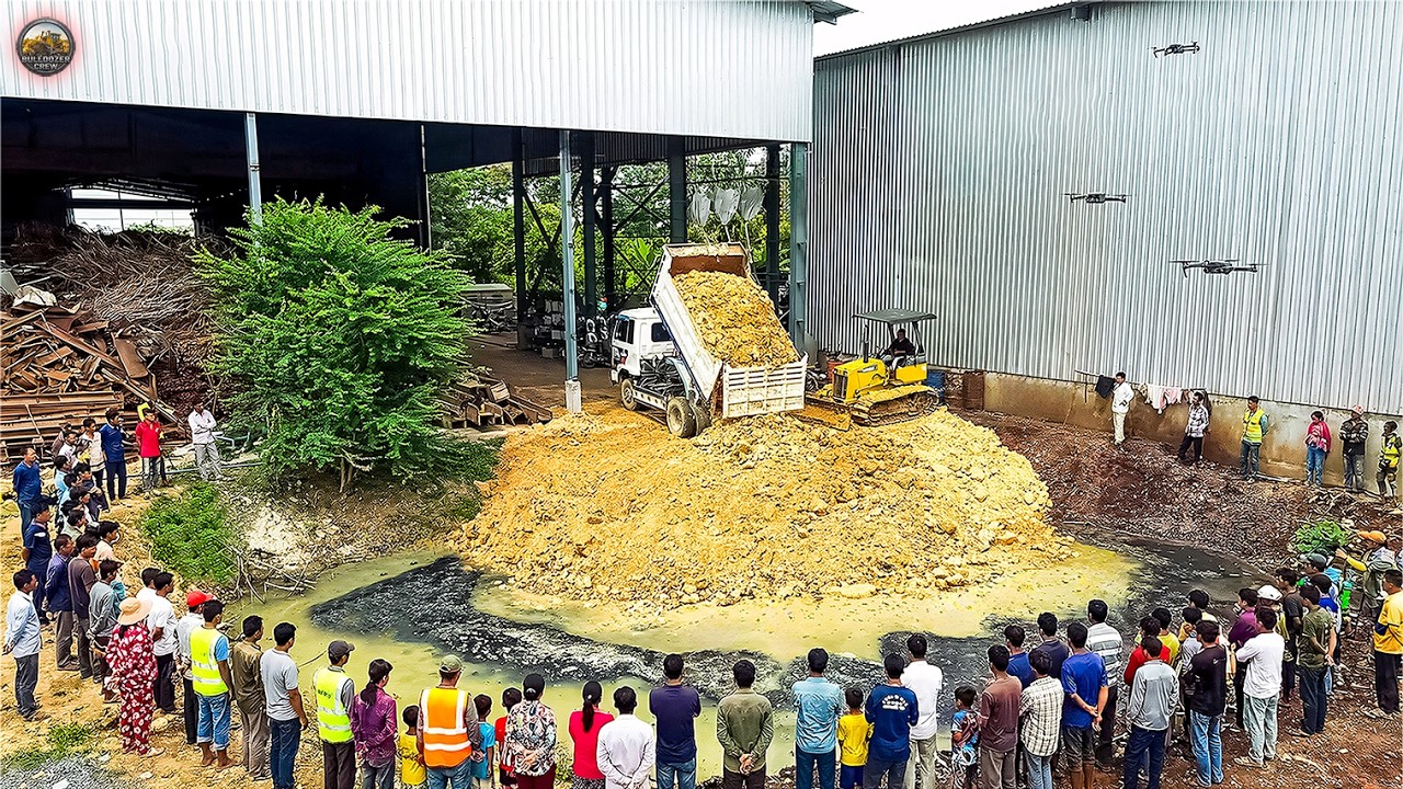 Amazing Landfill Project! D20 Bulldozer & 5 Ton Dump Truck Push Gravel and Soil Into Pond.