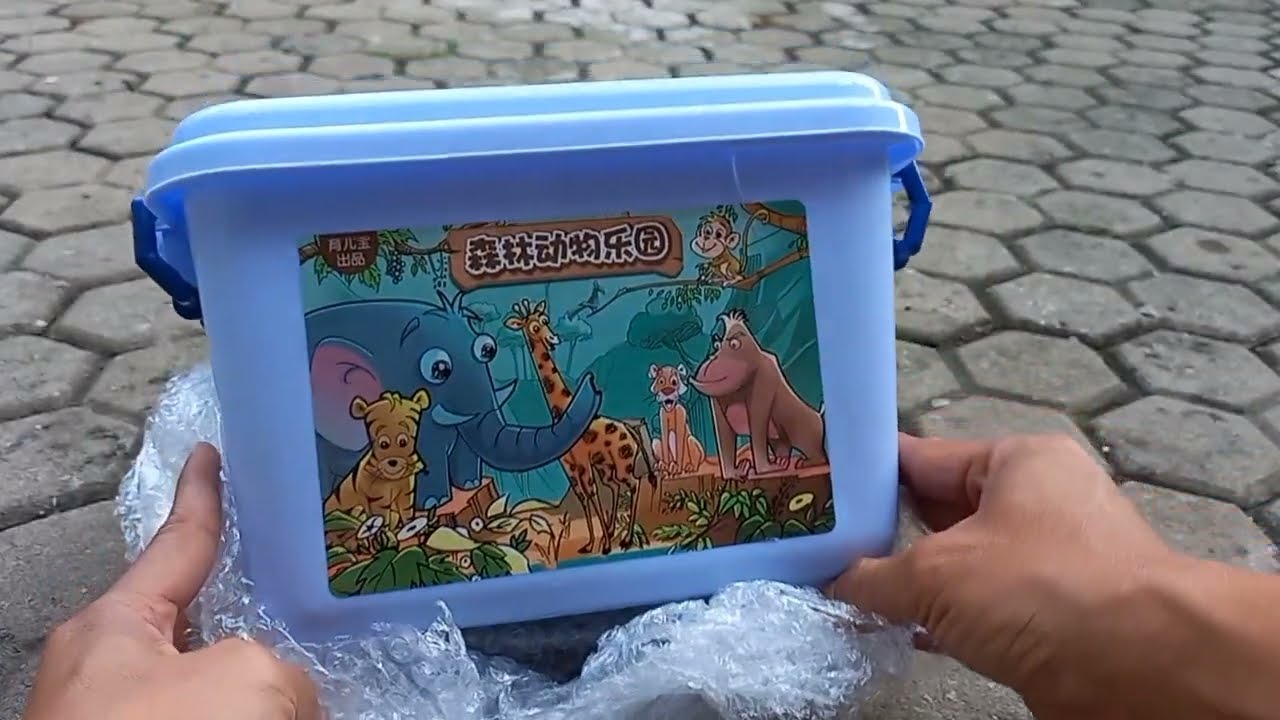 Unboxing Mainan Binatang