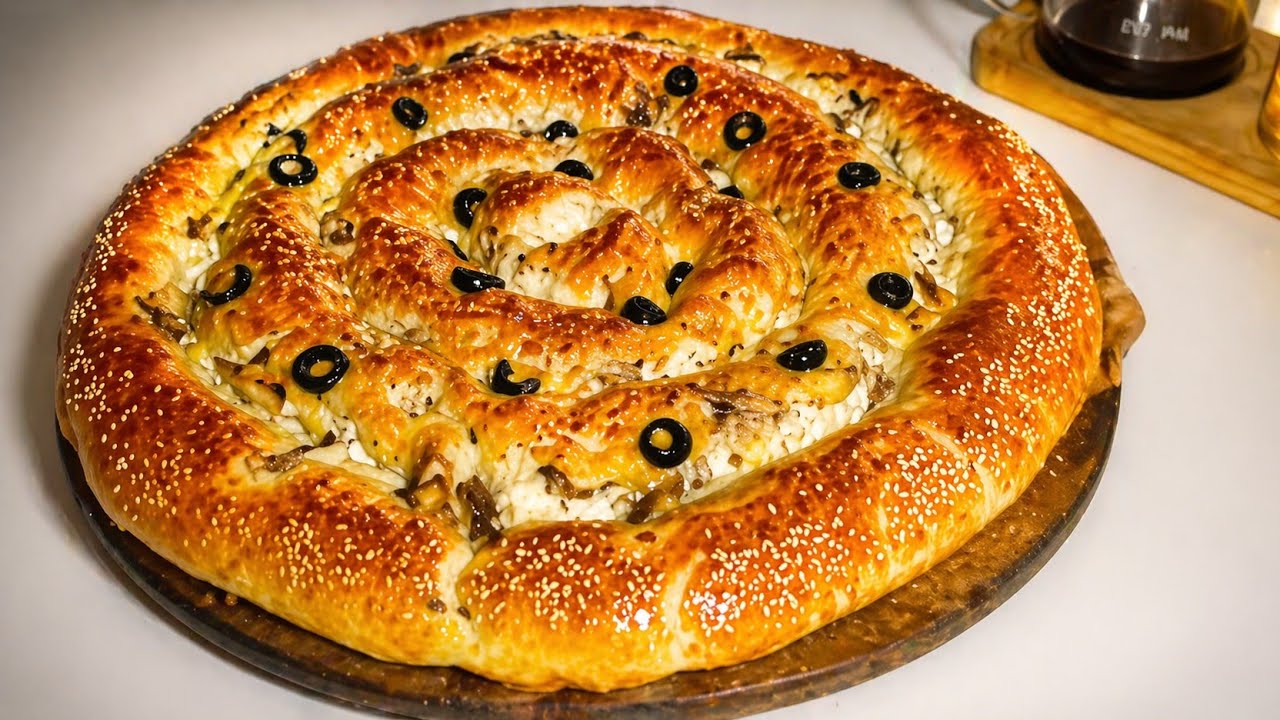 جبت ليك واحد لفطيرة خطيرة بلا متشحري كلشي دفعة واحد تقطر بلبنة 🥧