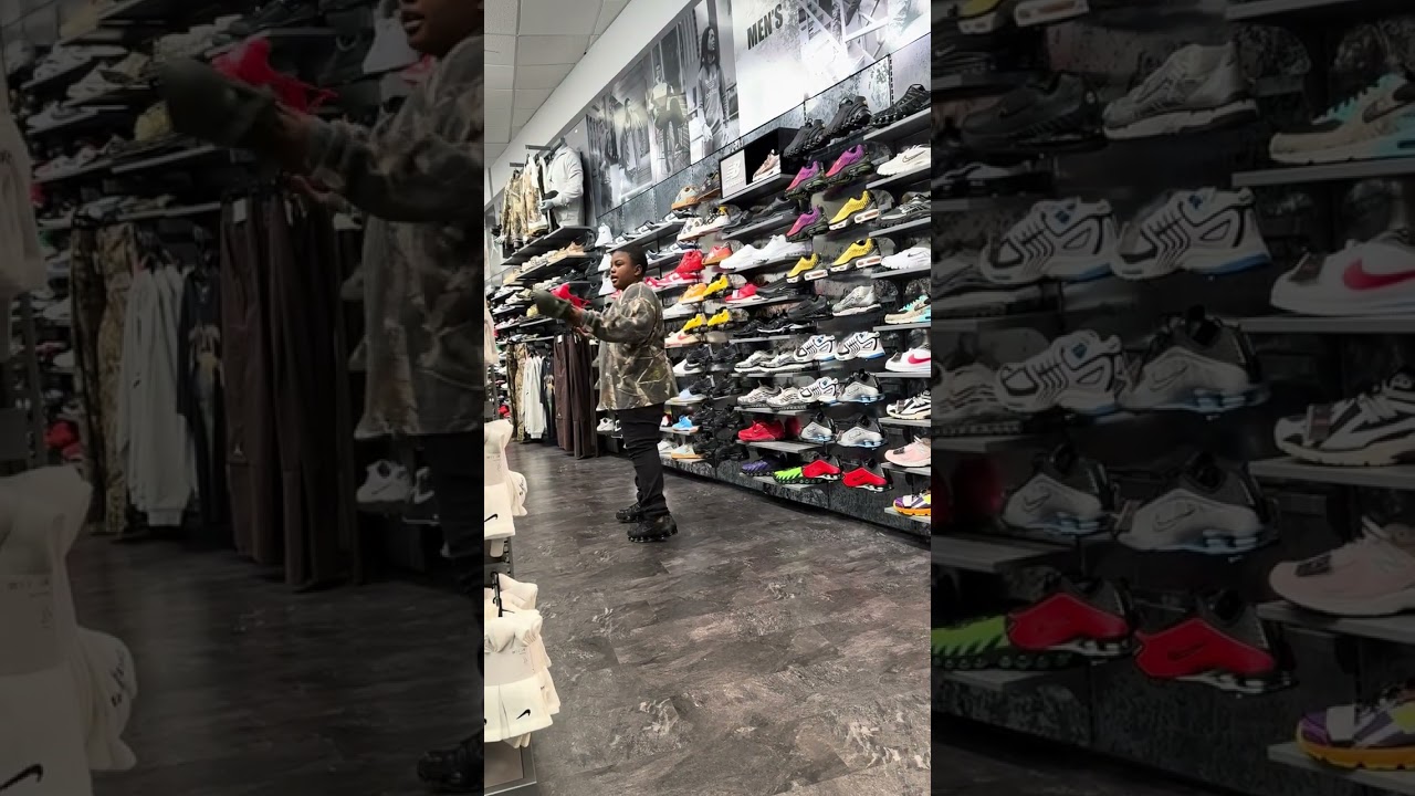 School Shopping 🛒 W/ Wandaa 🌎& Babyboy 💙