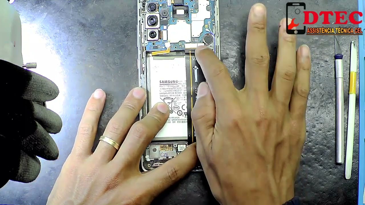 SAMSUNG A72 NÃO CARREGA - TRIANGULO UMIDADE - RESOLVIDO